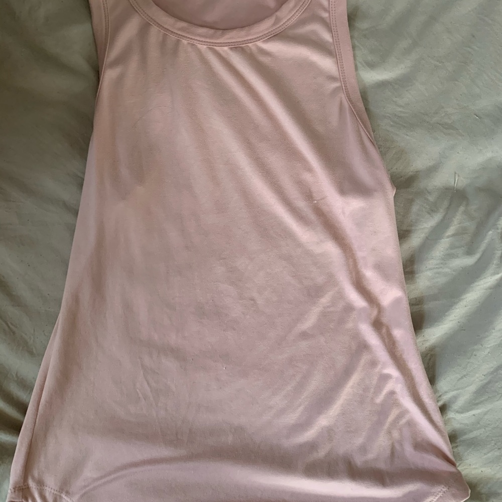 Rue 21 tank